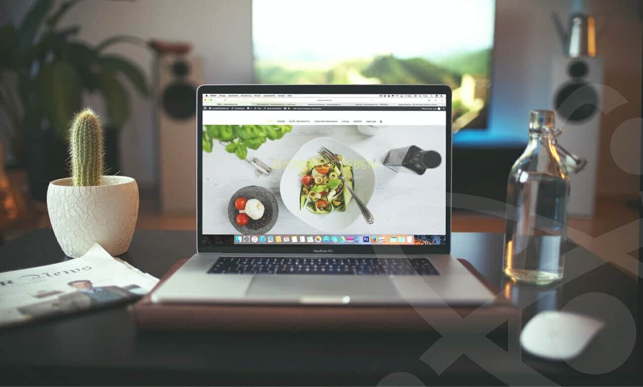 Online Presence: 4 Reasons you need a website