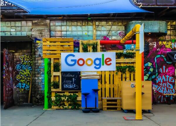 Image of Google on Shop store Link Building